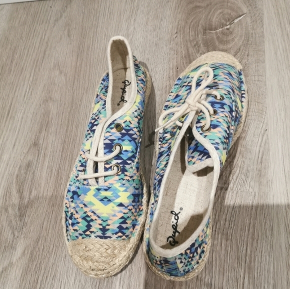 Modcloth multicolor cap toe lace up espadrilles - Picture 9 of 10